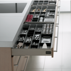 Συρτάρι με φρένο INDAUX 500x90 mm inox